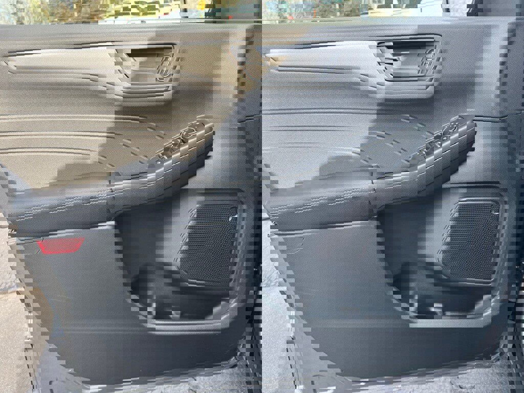 New 2025 Ford Escape Active image 19