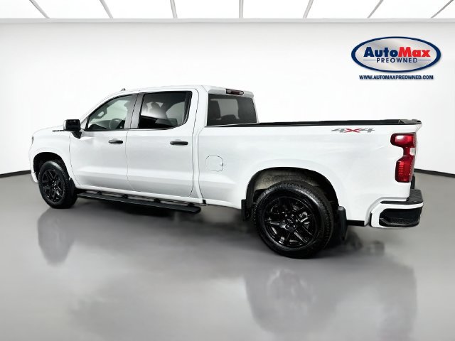 Used 2024 Chevrolet Silverado 1500 Custom w/ LPO, Dark Essentials Package AWD/4WD image 5