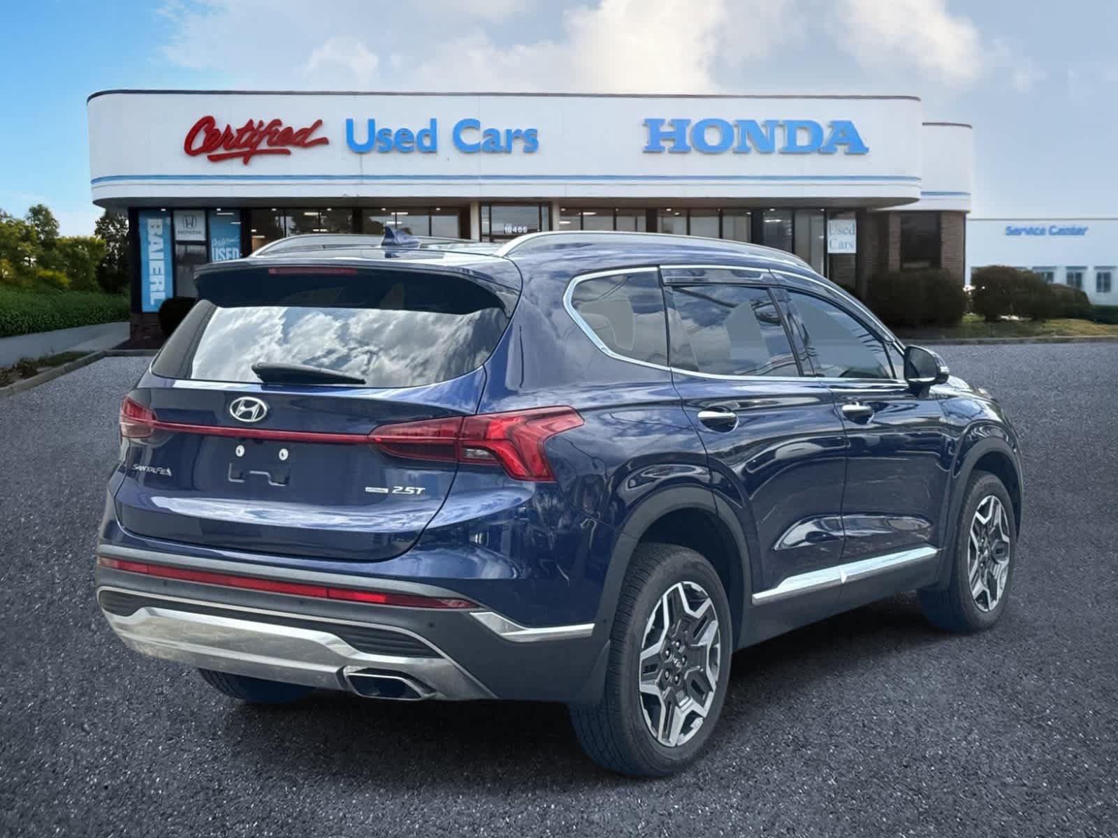 Used 2023 Hyundai Santa Fe Limited AWD/4WD image 5