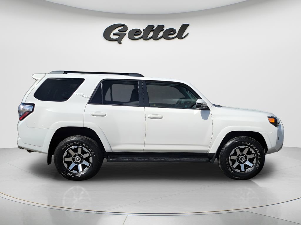 Used 2020 Toyota 4Runner TRD Off-Road Premium image 3
