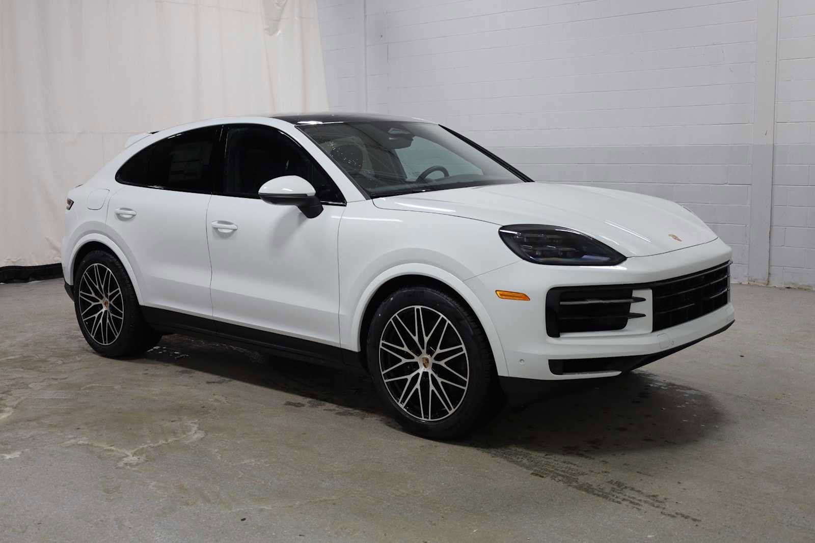 New 2026 Porsche Cayenne Coupe image 13