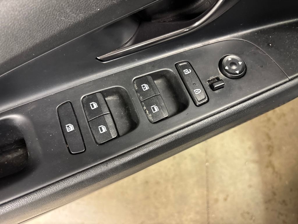 Used 2023 Hyundai Elantra N Line image 28