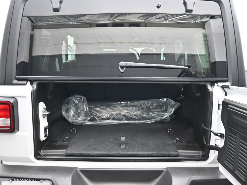 New 2026 Jeep Wrangler Sport S image 29