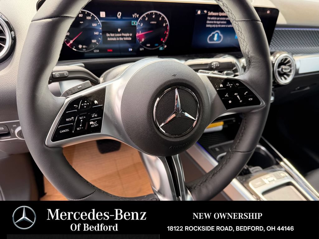 New 2026 Mercedes-Benz GLB 250 4MATIC image 10