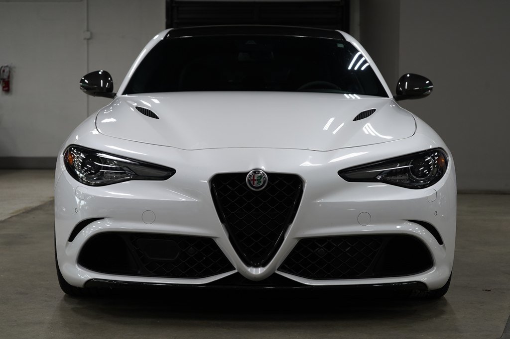 Used 2019 Alfa Romeo Giulia Quadrifoglio w/ Driver Assist Dynamic Package RWD image 8