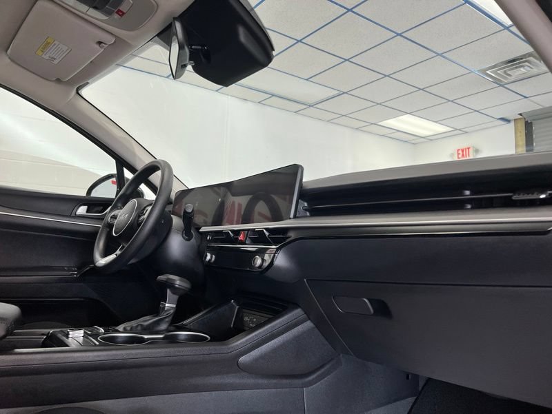 New 2026 Kia K5 LXS FWD image 13