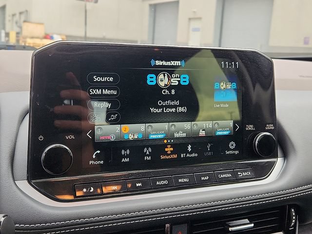 Used 2023 Nissan Rogue Platinum AWD/4WD image 18