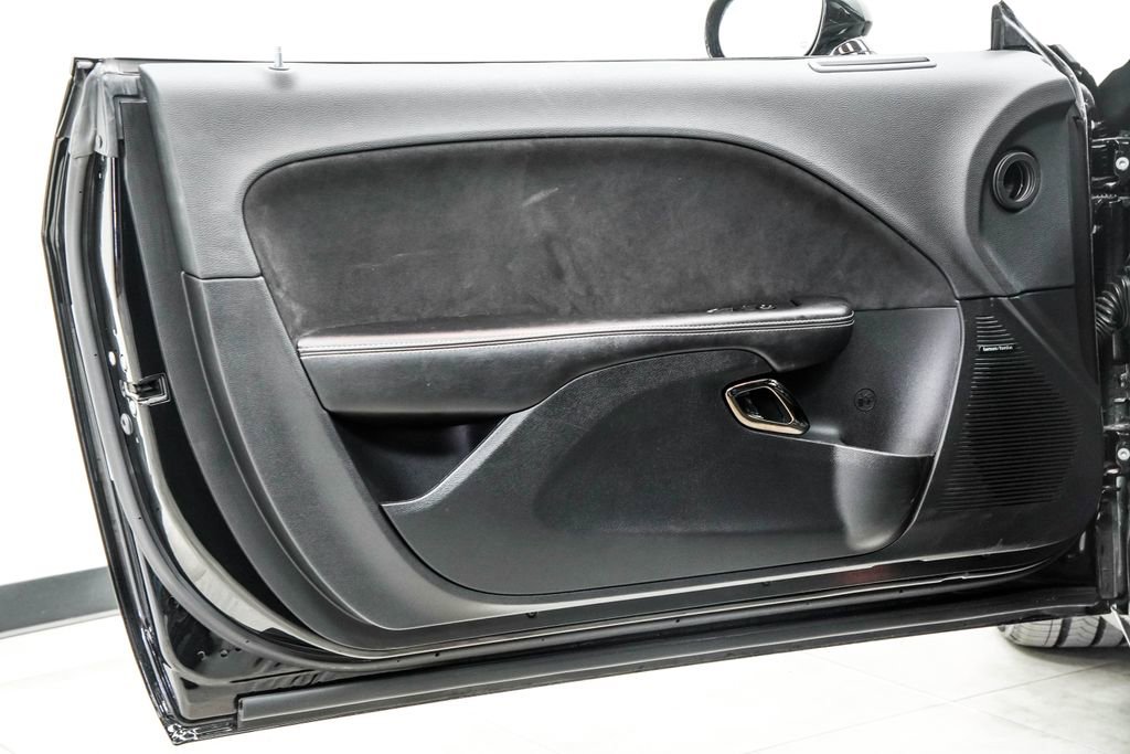 Used 2019 Dodge Challenger SRT Hellcat image 39