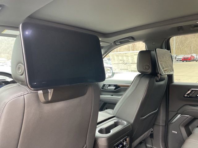 New 2026 Chevrolet Suburban High Country image 19