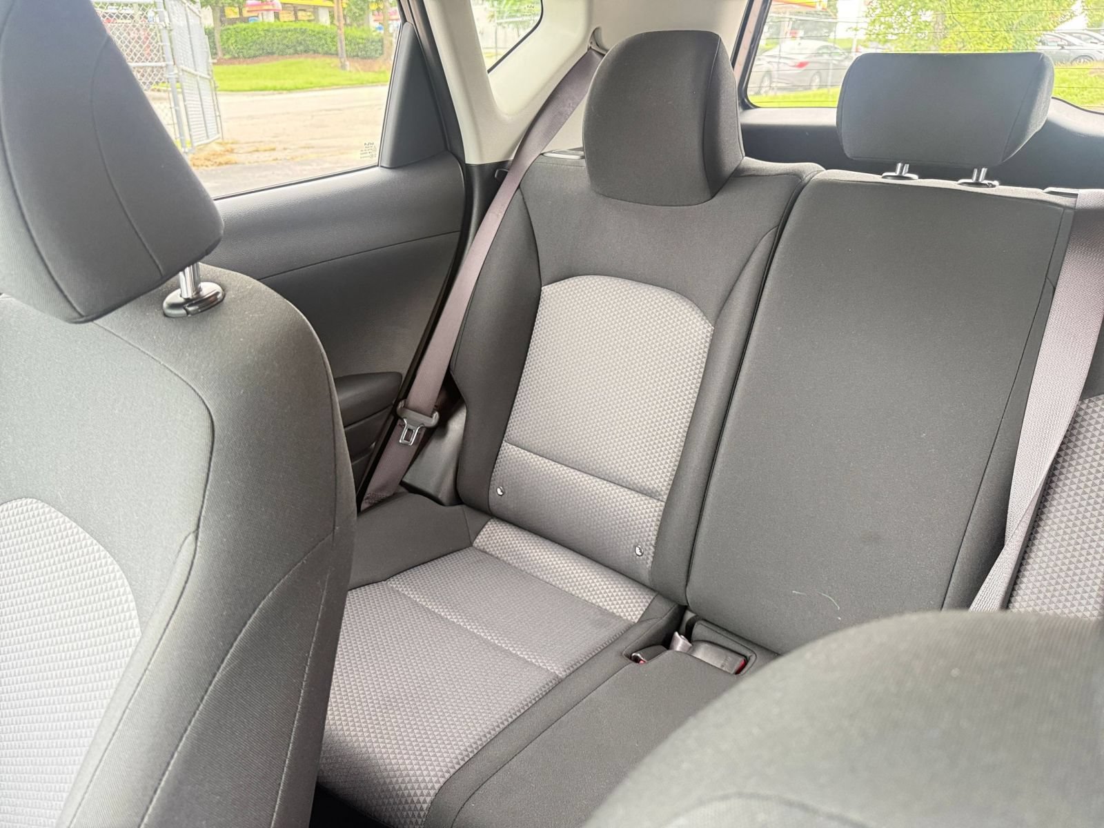 Used 2025 Kia Soul LX w/ LX Technology Package FWD image 37