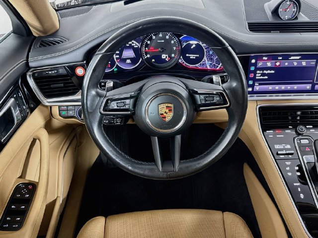 Used 2023 Porsche Panamera 4 Platinum Edition w/ Assistance Package AWD/4WD image 14