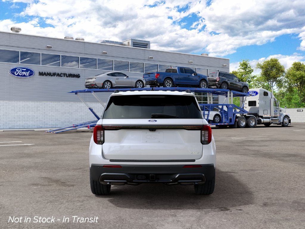 New 2027 Ford Explorer ST-Line AWD/4WD image 4