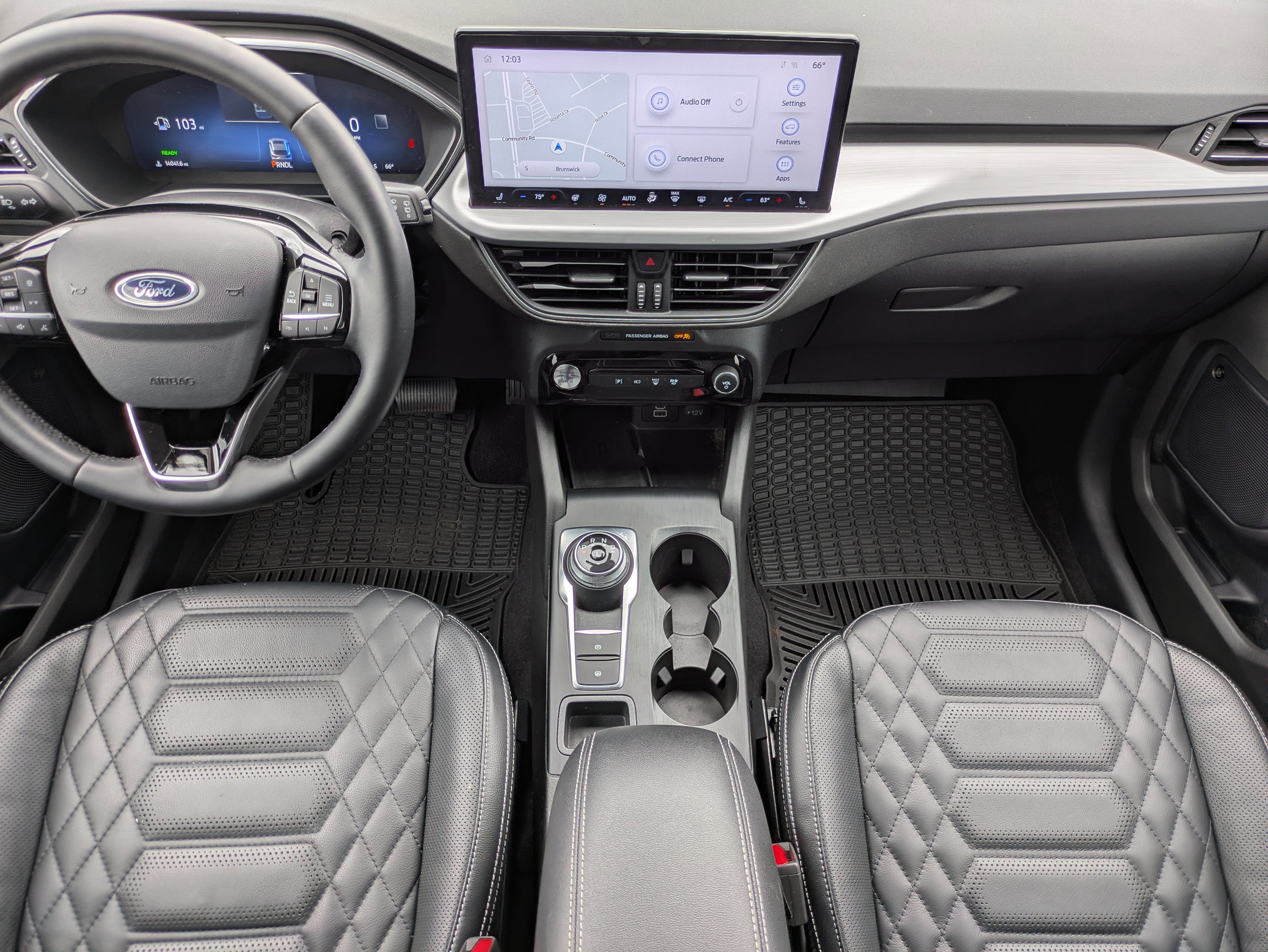 Used 2024 Ford Escape Platinum w/ Premium Technology Package image 18