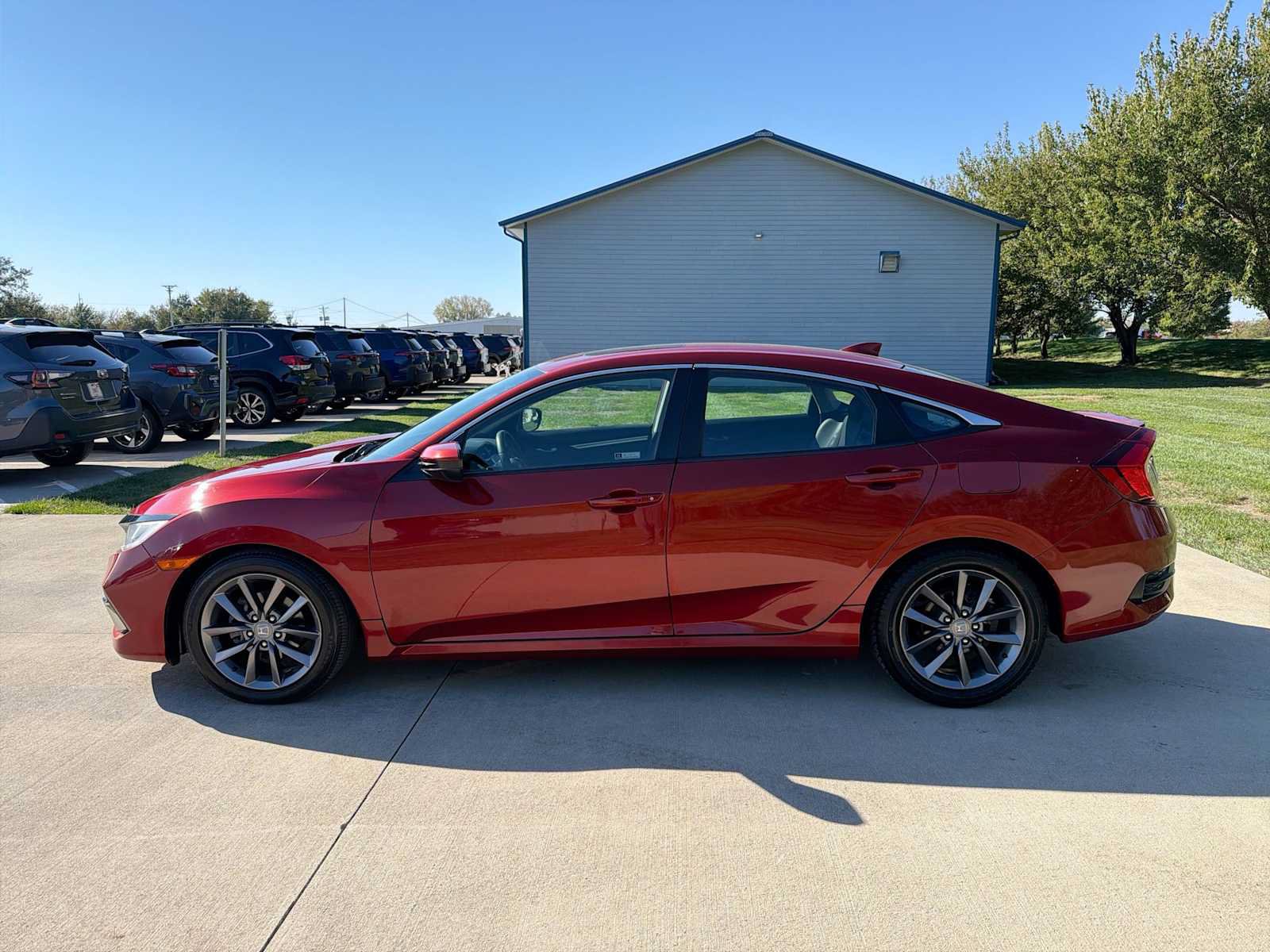 Used 2020 Honda Civic EX image 3