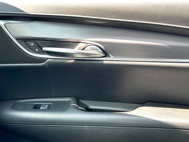 Used 2017 Cadillac XT5 Premium Luxury AWD/4WD image 37