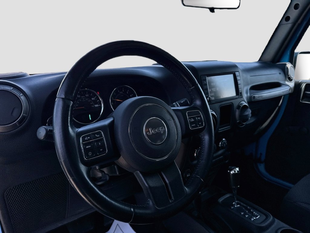 Used 2018 Jeep Wrangler Unlimited Sport w/ Connectivity Group AWD/4WD image 10