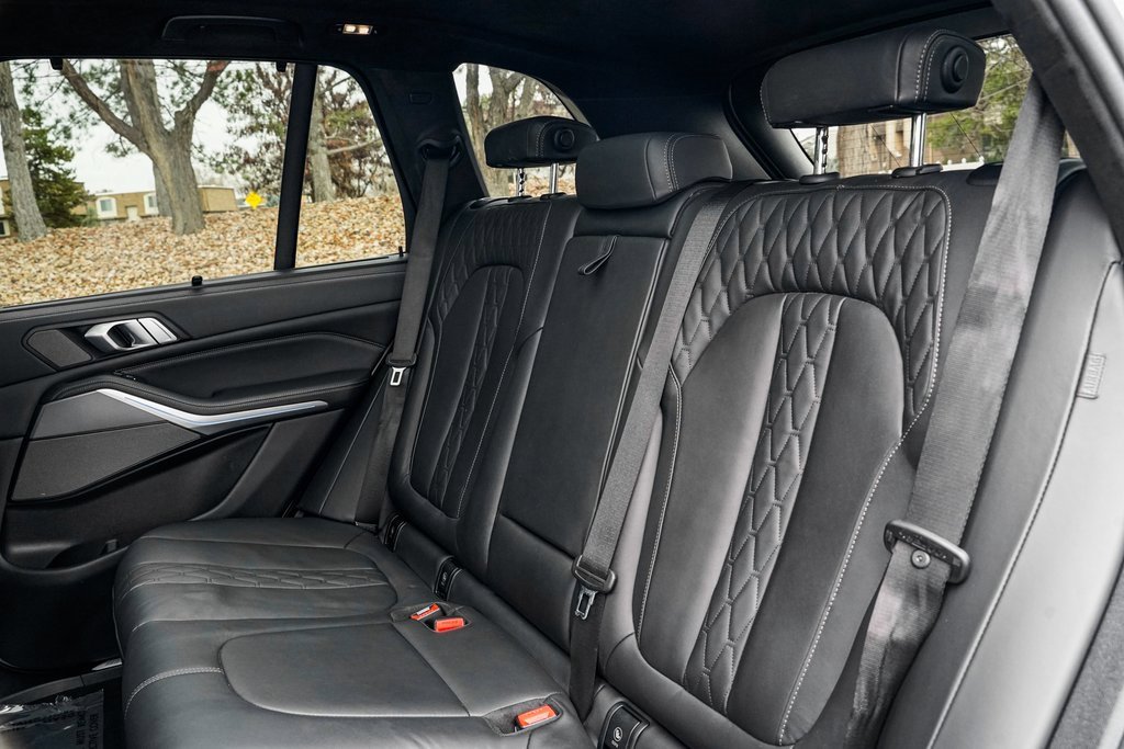 Used 2022 BMW X5 xDrive45e w/ M Sport Package image 18