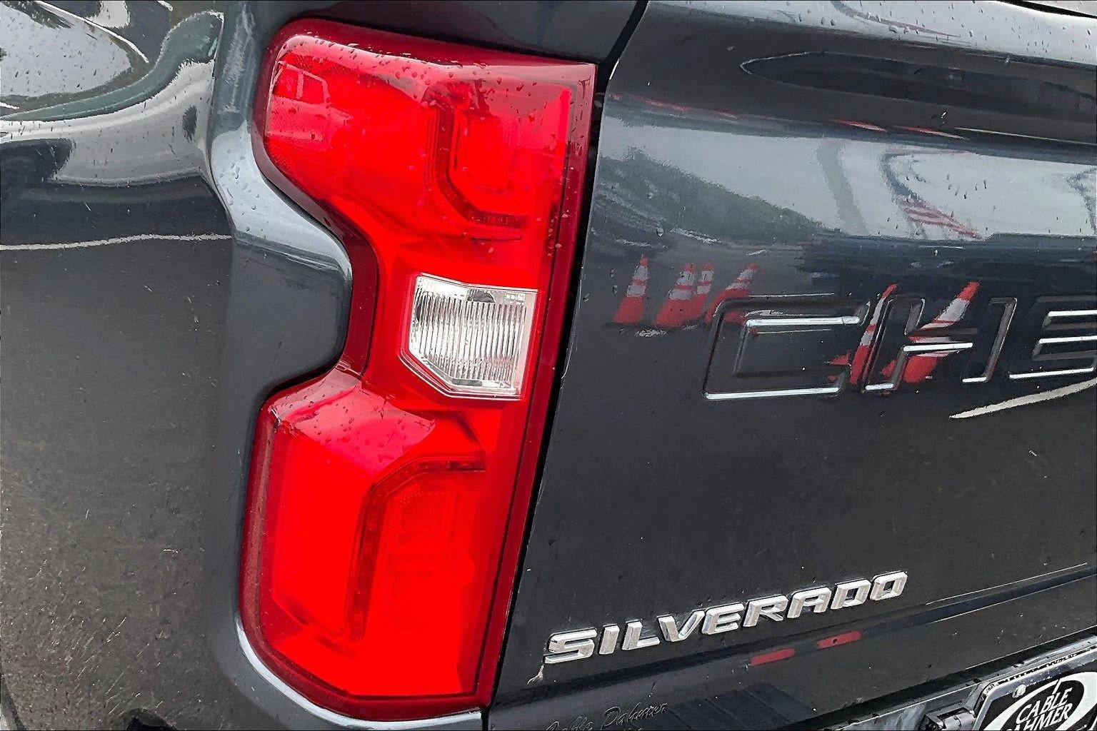 Used 2020 Chevrolet Silverado 2500 LTZ w/ LTZ Premium Package AWD/4WD image 26
