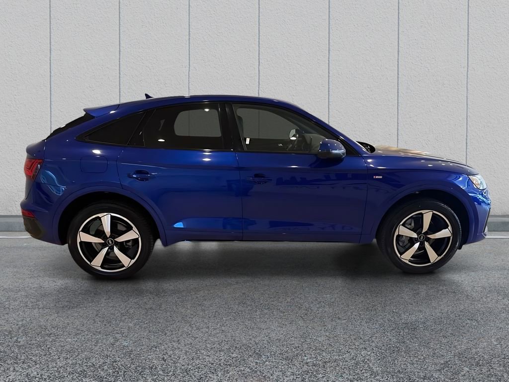 Used 2023 Audi Q5 2.0T Premium Plus w/ Premium Plus Package AWD/4WD image 8