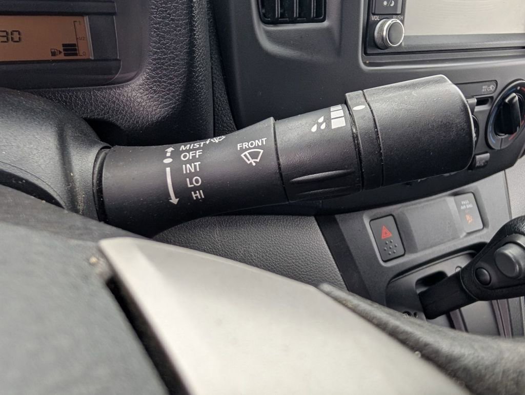 Used 2020 Nissan NV200 SV image 29