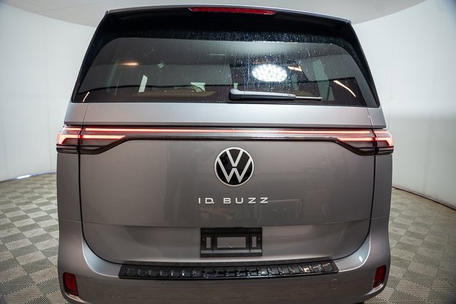 New 2025 Volkswagen ID. Buzz Pro S image 35