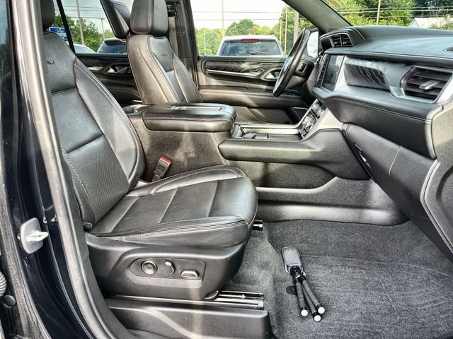 Used 2021 GMC Yukon Denali w/ Denali Premium Package AWD/4WD image 28