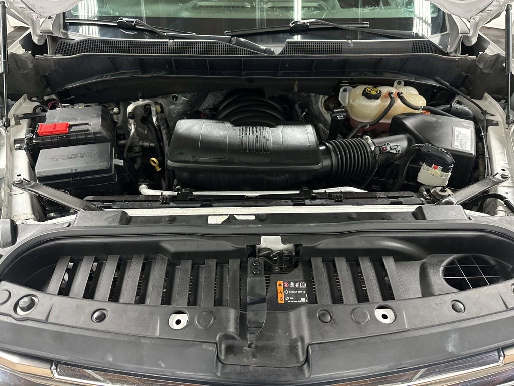 Used 2019 Chevrolet Silverado 1500 High Country w/ Technology Package AWD/4WD image 43