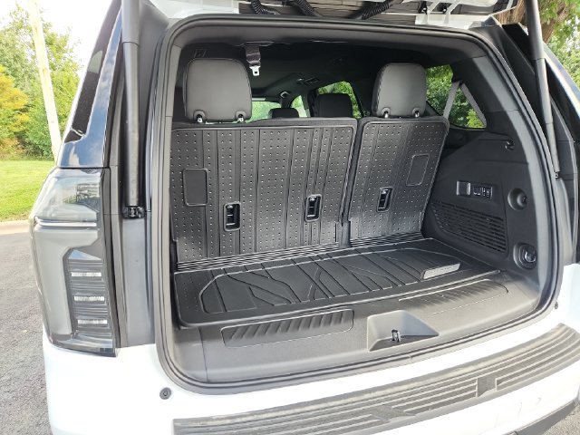 New 2026 Chevrolet Tahoe LT w/ Comfort Package AWD/4WD image 19
