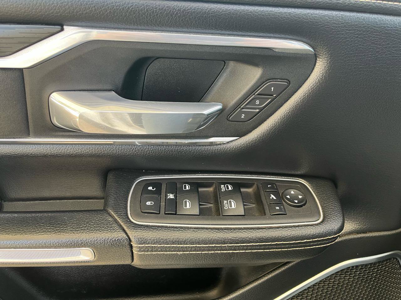 Used 2023 RAM 1500 Laramie w/ Off Road Group image 14