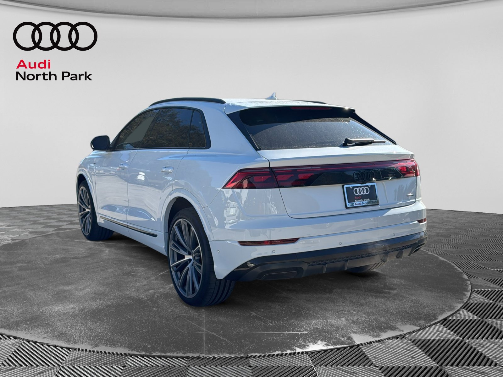 New 2026 Audi Q8 Prestige AWD/4WD image 5