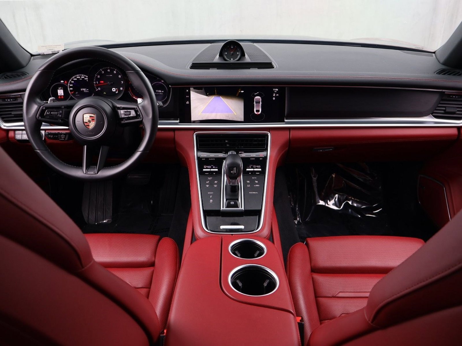 Certified 2023 Porsche Panamera 4 AWD/4WD image 21