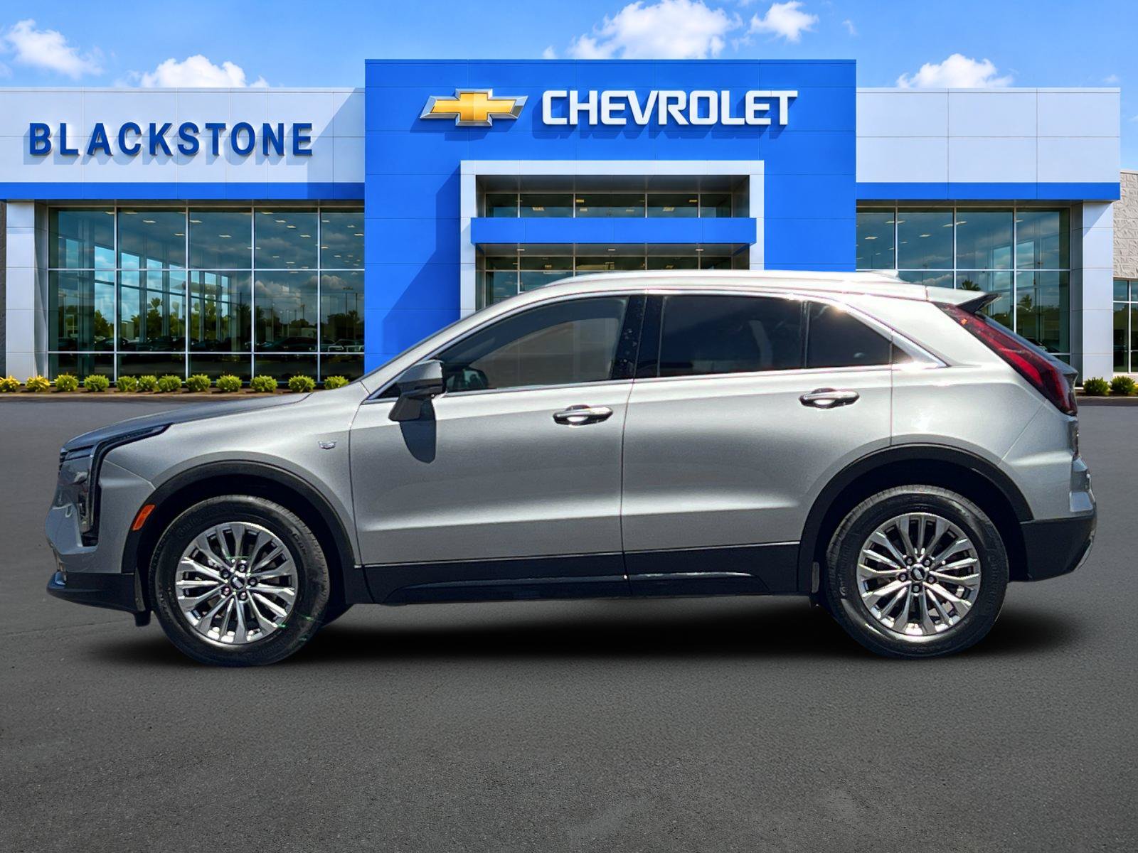 Certified 2025 Cadillac XT4 Premium Luxury FWD image 3