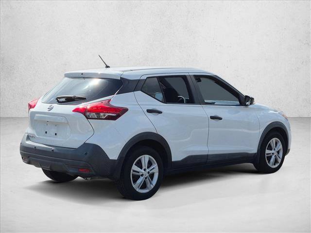 Used 2020 Nissan Kicks S FWD image 5