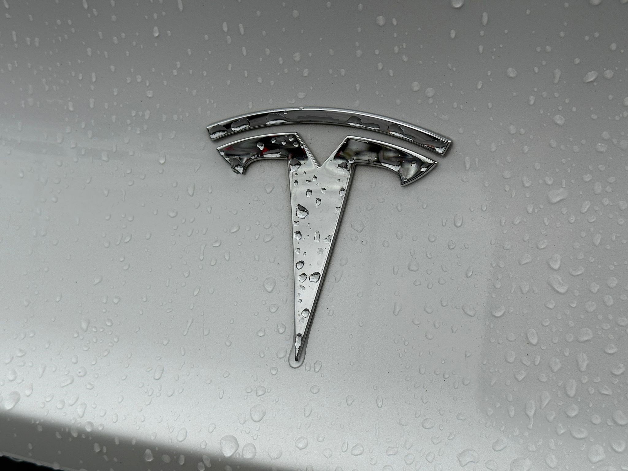 Used 2023 Tesla Model 3 Standard Range image 10