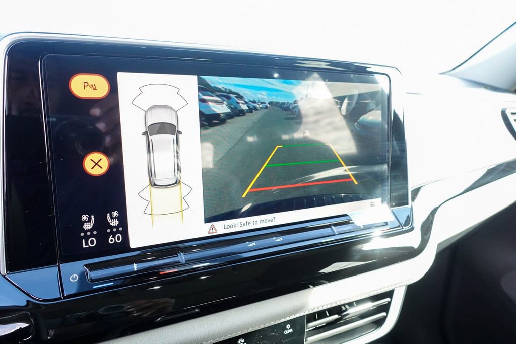 New 2026 Volkswagen Atlas Peak Edition image 26