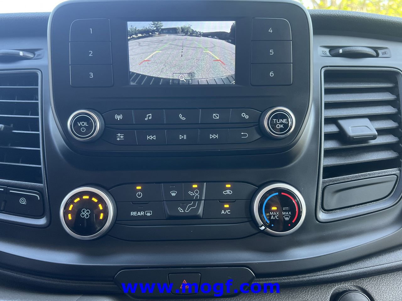 Used 2024 Ford Transit 250 Low Roof w/ Exterior Upgrade Package image 6