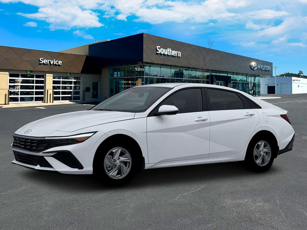 New 2026 Hyundai Elantra SE image 2
