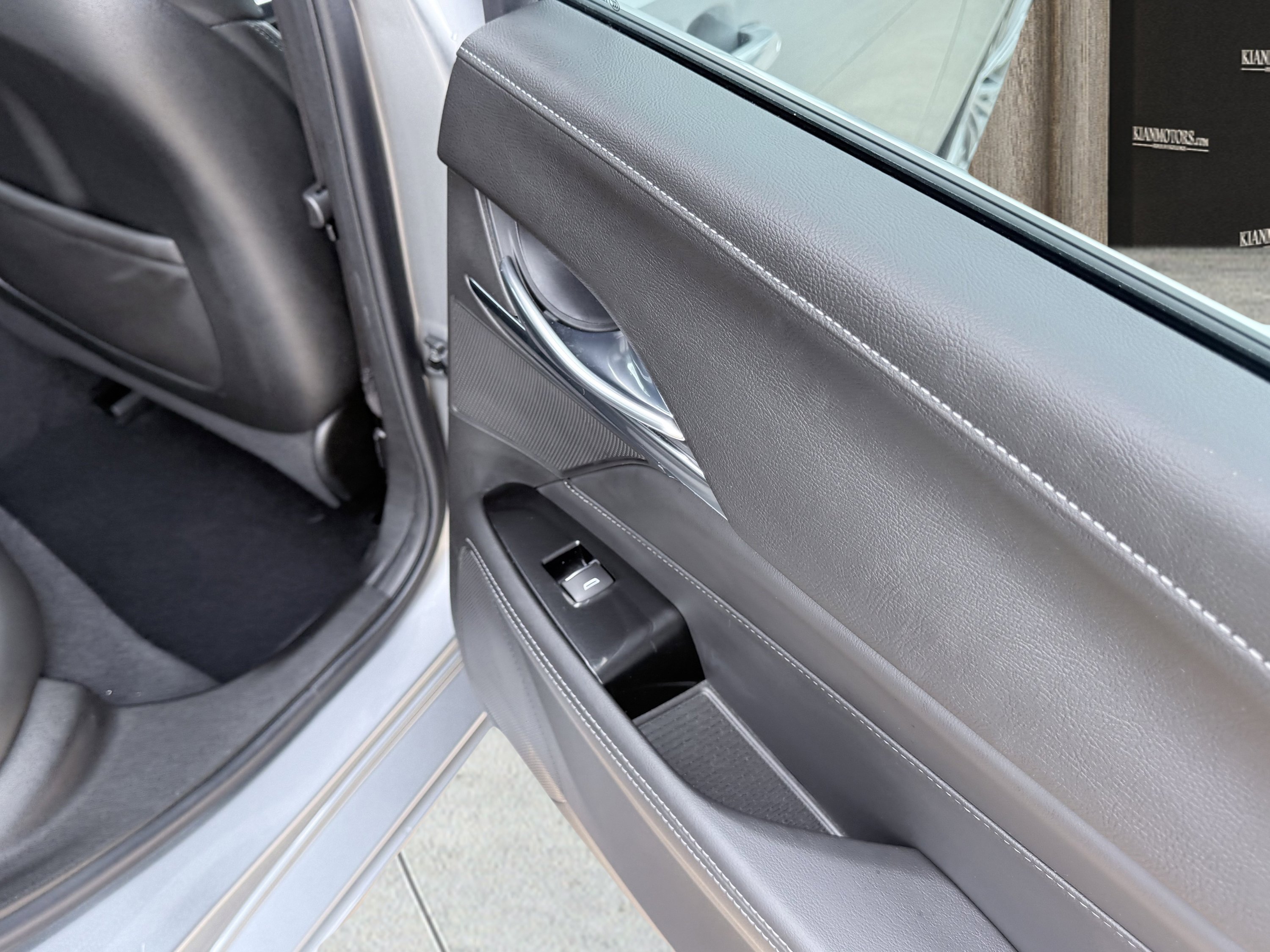 Used 2025 Cadillac CT4 Premium Luxury image 37