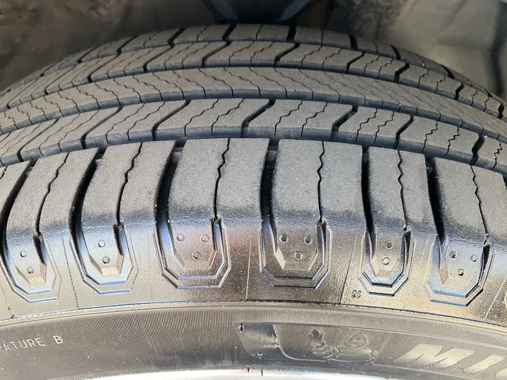 Used 2017 Subaru Outback 2.5i Limited AWD/4WD image 26