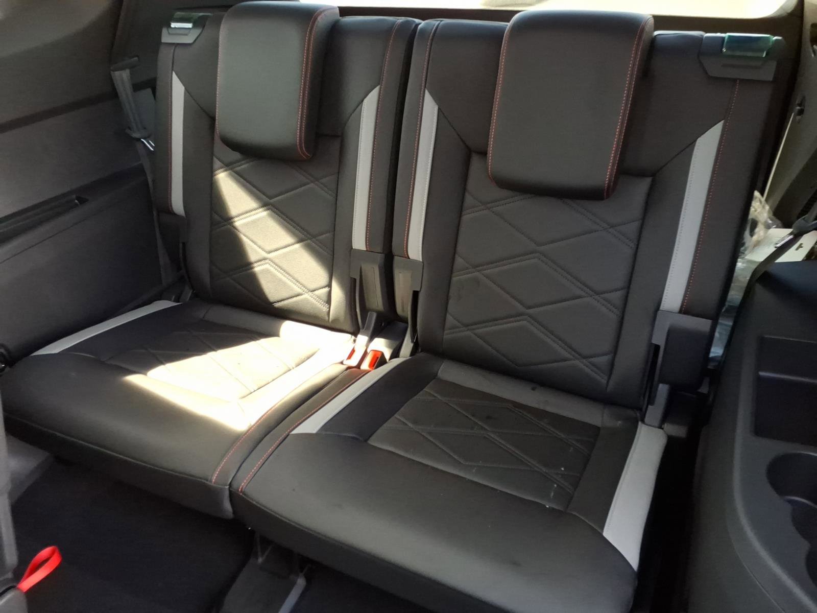 New 2026 Volkswagen Atlas Peak Edition image 15