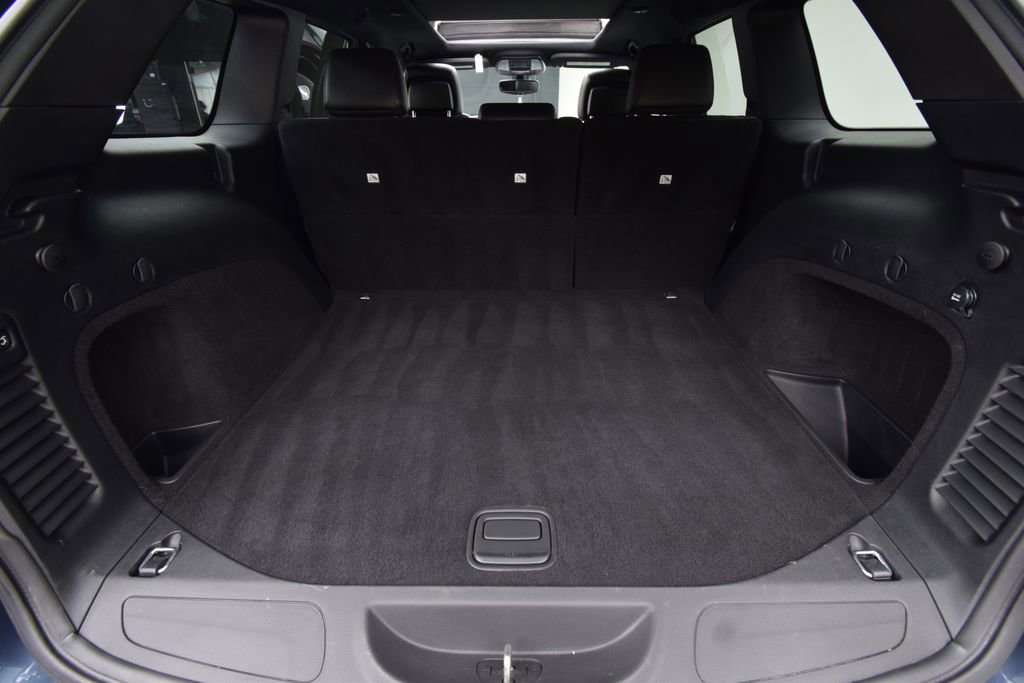 Used 2020 Jeep Grand Cherokee Limited X image 33