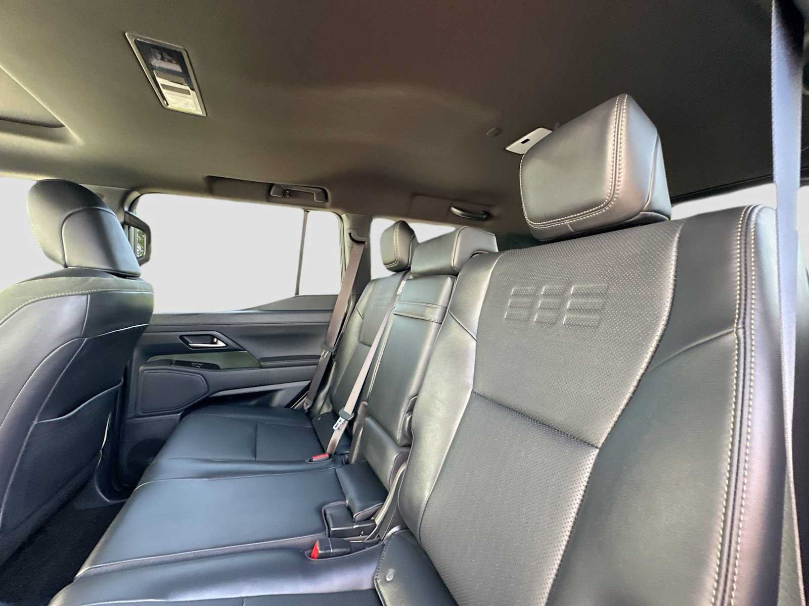 Used 2026 Lexus GX 550 AWD/4WD image 25