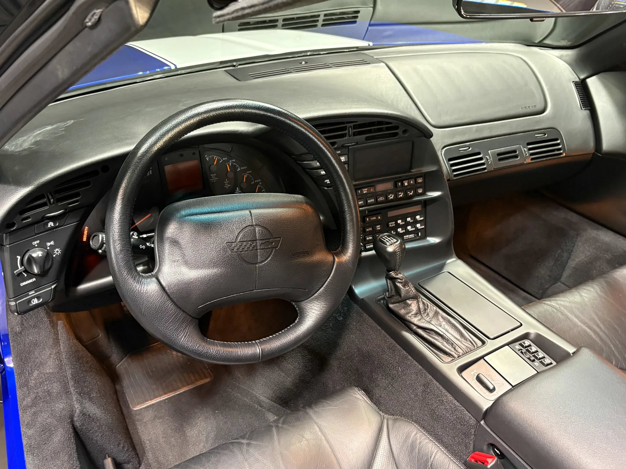 Used 1996 Chevrolet Corvette Convertible RWD image 23