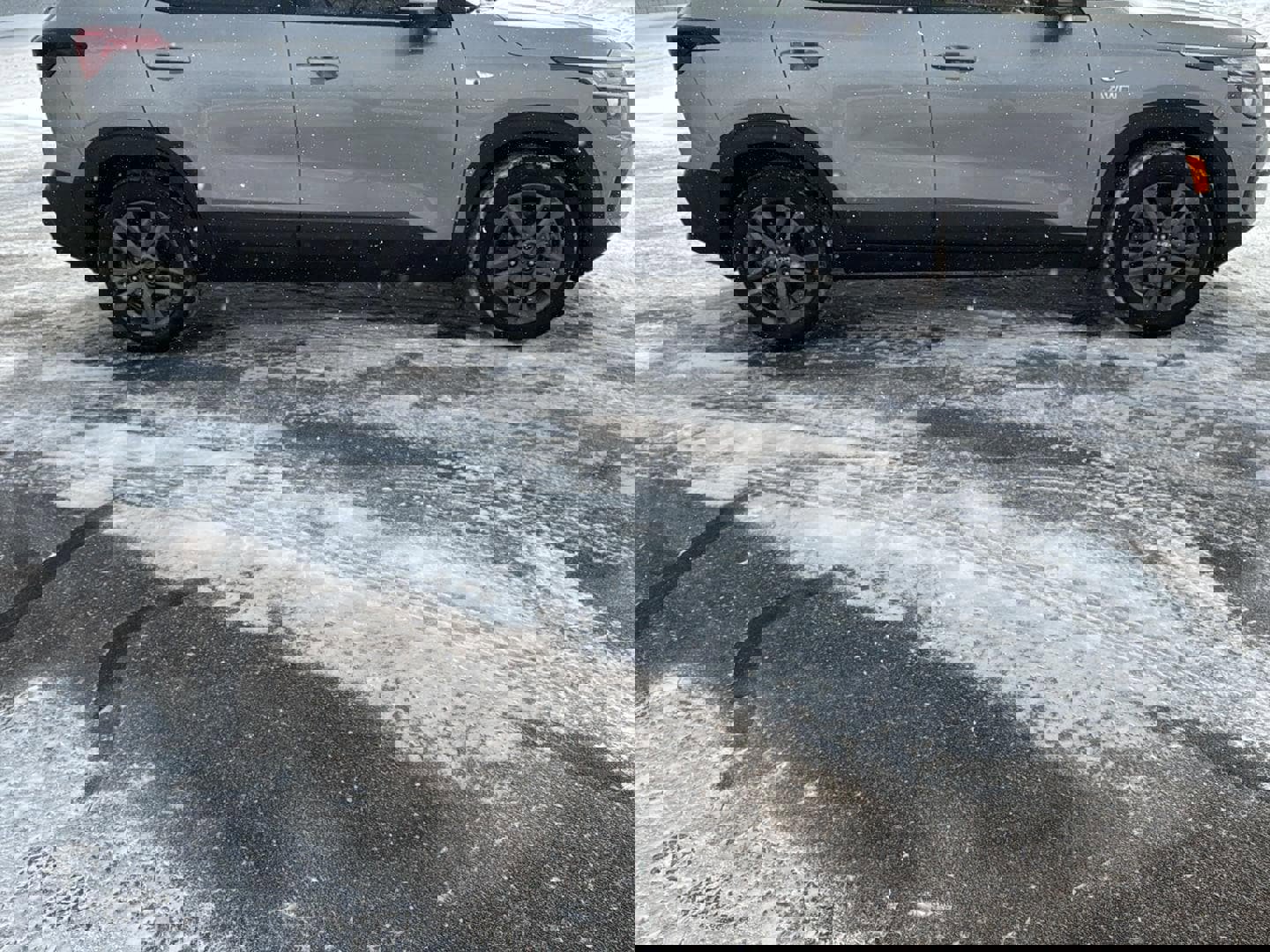 Used 2023 Kia Seltos LX image 6