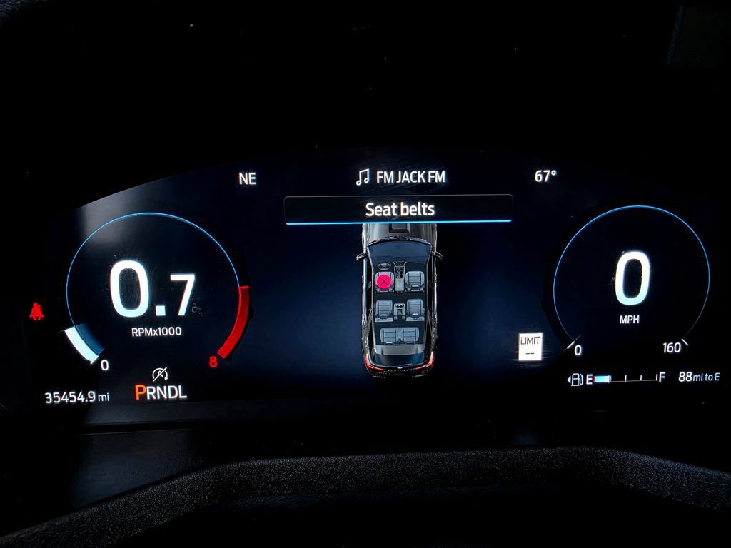 Used 2025 Ford Explorer ST-Line AWD/4WD image 40