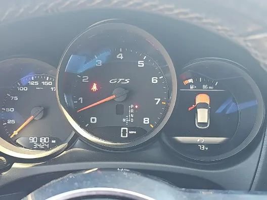 Used 2018 Porsche Macan GTS AWD/4WD image 14