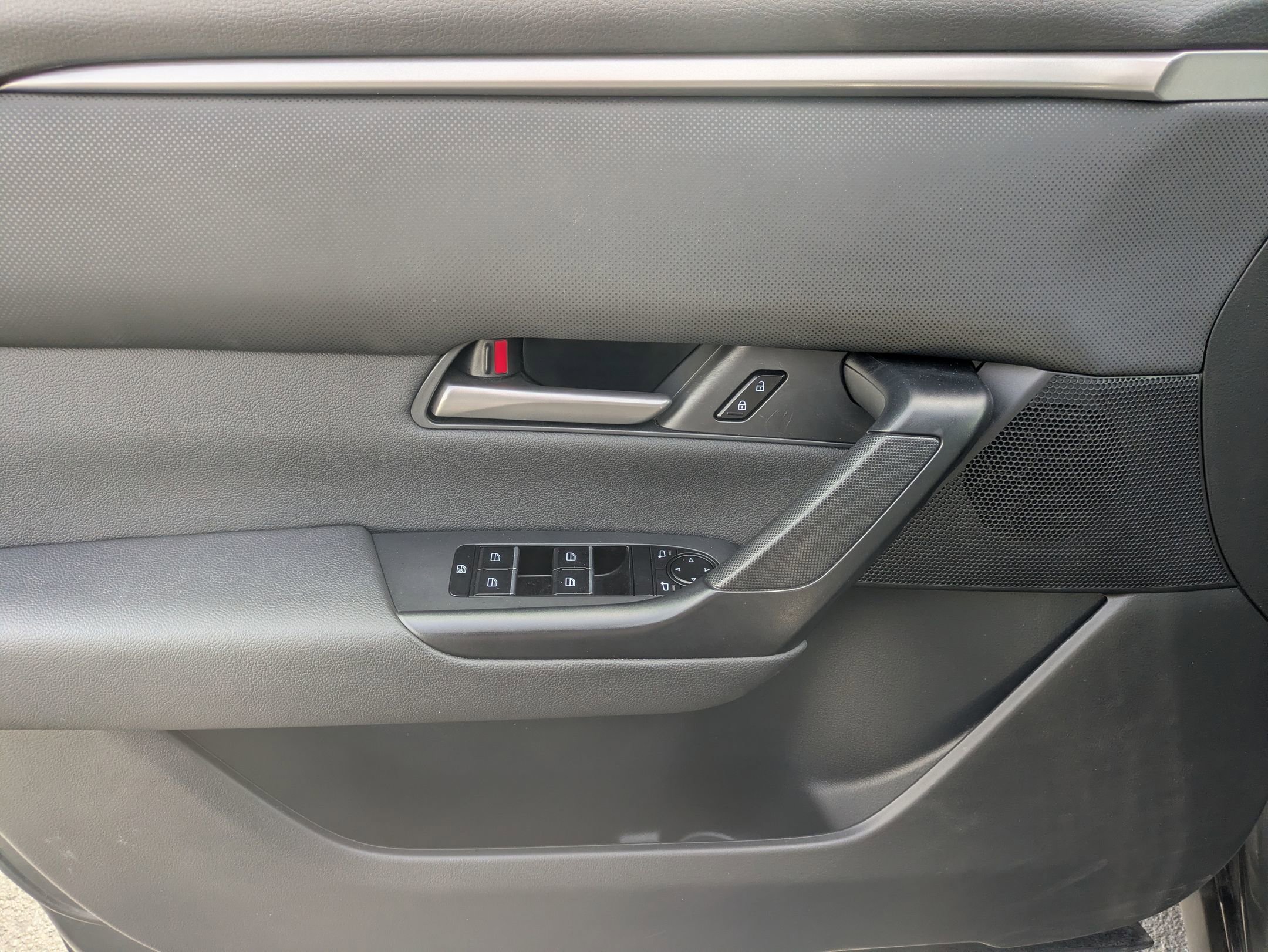 Certified 2025 MAZDA CX-50 AWD 2.5 S w/ Preferred Package image 13