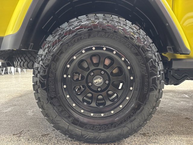 Used 2023 Jeep Gladiator Rubicon w/ LED Lighting Group image 22