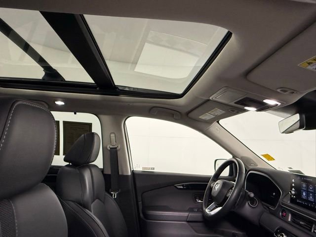 Used 2024 Honda Pilot Touring image 55