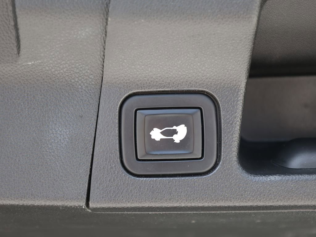 Used 2021 GMC Acadia SLT image 9